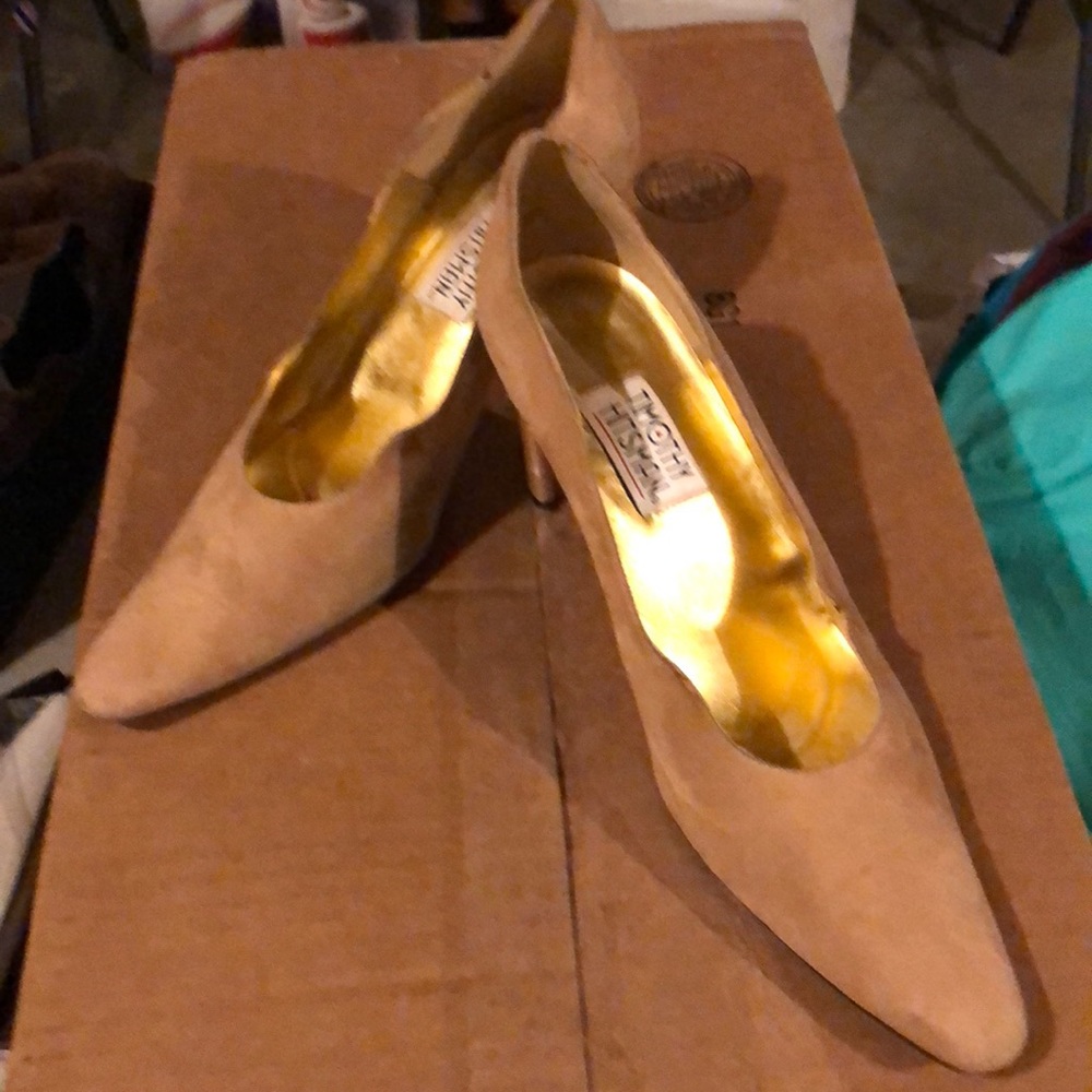 Tan suede size 11 heels